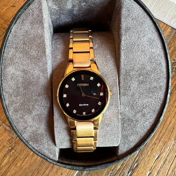 Citizen Eco Drive Watch - Picture 3 of 5